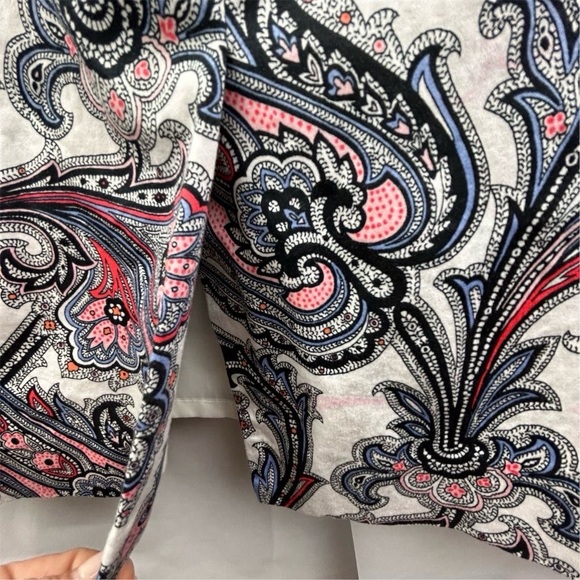 Ann Taylor Women's Paisley Print Knee Length Pencil Skirt Size 8- flaw - Picture 8 of 10